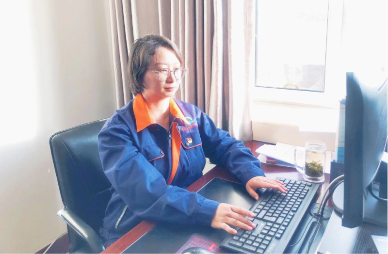 省物產(chǎn)集團黨務工作者、先進模范持續(xù)熱議黨的二十大精神（二）